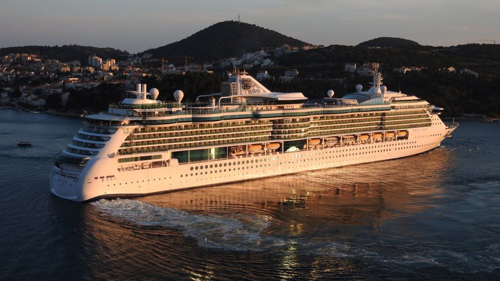 JEWEL OF THE SEAS